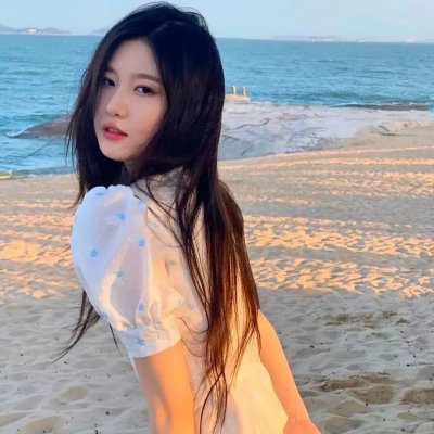 特别的她